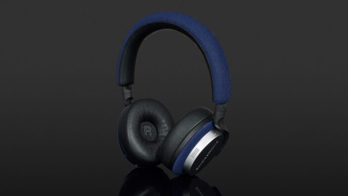 Bowers & Wilkins PX5