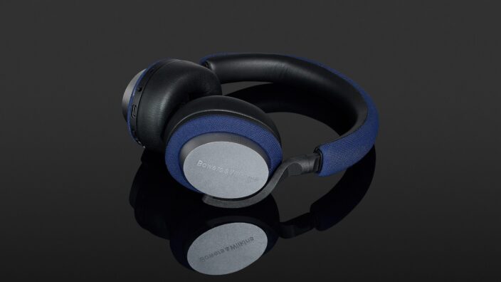 Bowers & Wilkins PX5