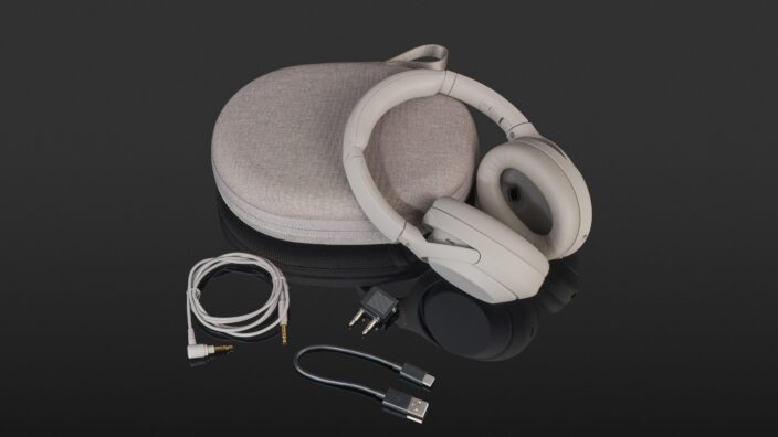Sony WH-1000XM4
