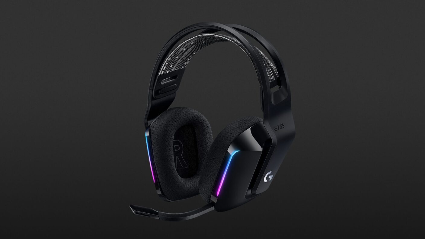 Logitech G733