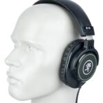 Mackie MC-100