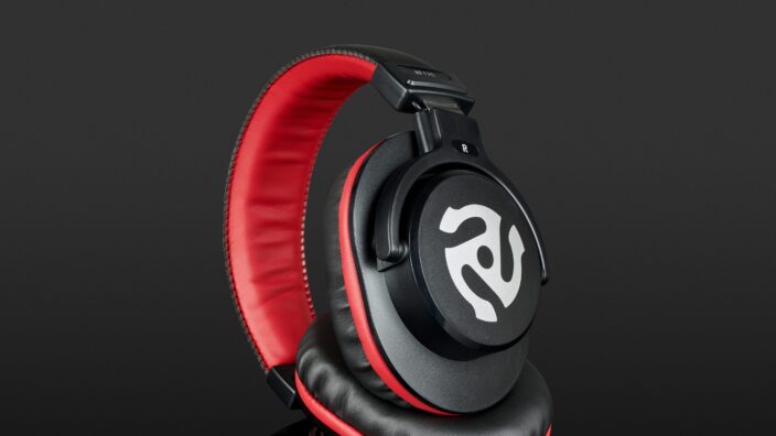 Numark HF175