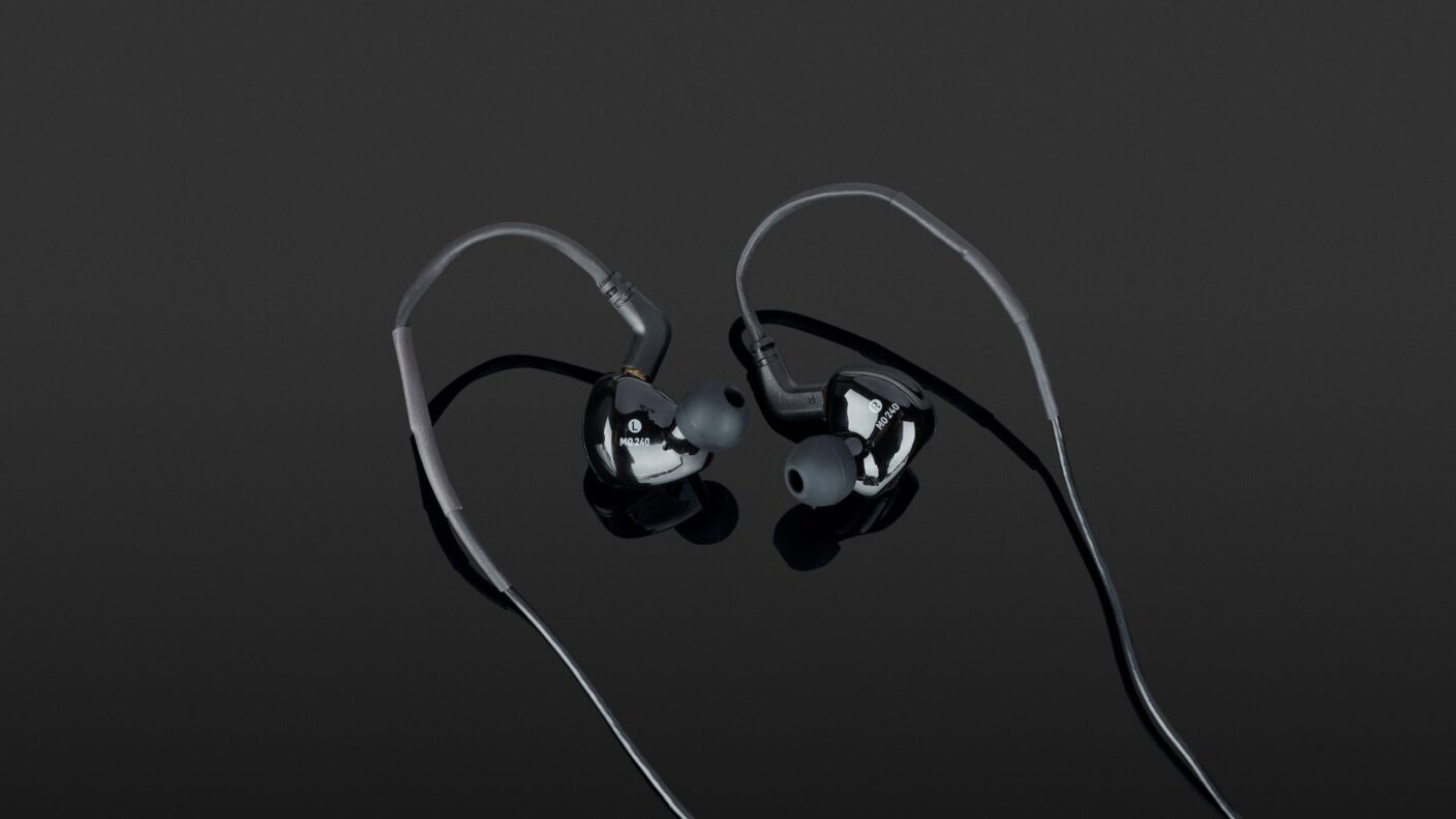 Behringer MO240