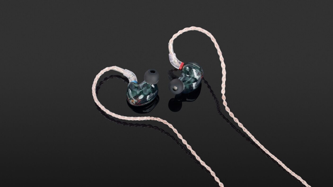 NXEars Opera