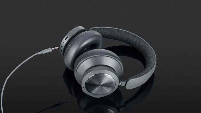 Bang & Olufsen Beoplay Portal PC PS
