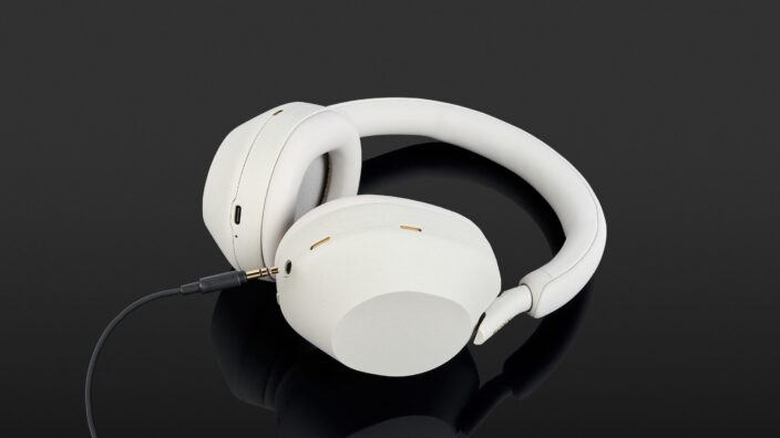 Sony WH-1000XM5