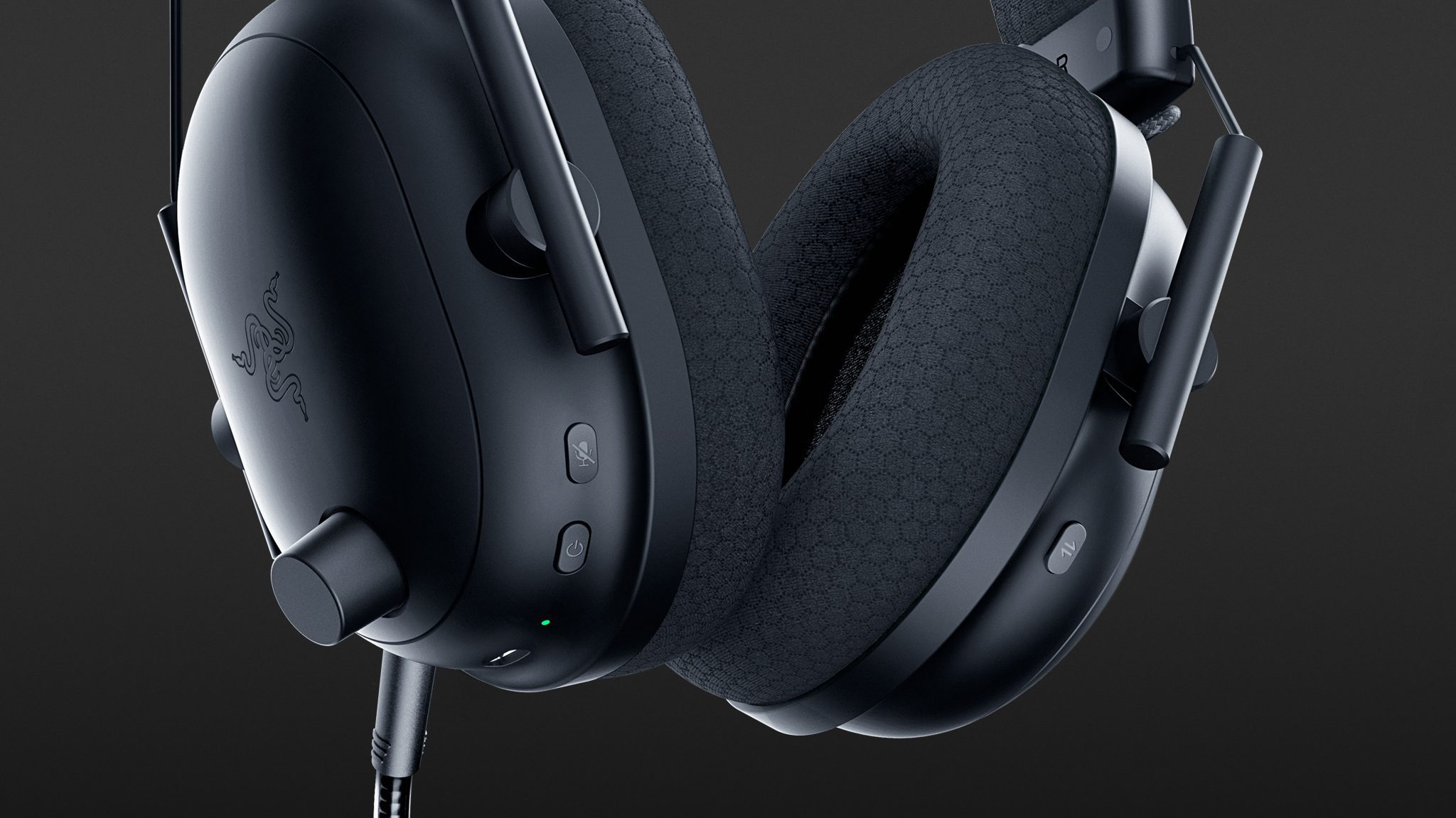 Razer BlackShark V2 Pro controls