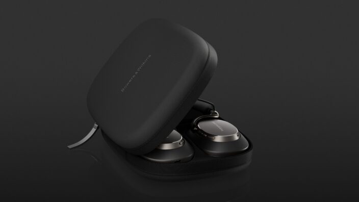 Bowers & Wilkins PX8 S2