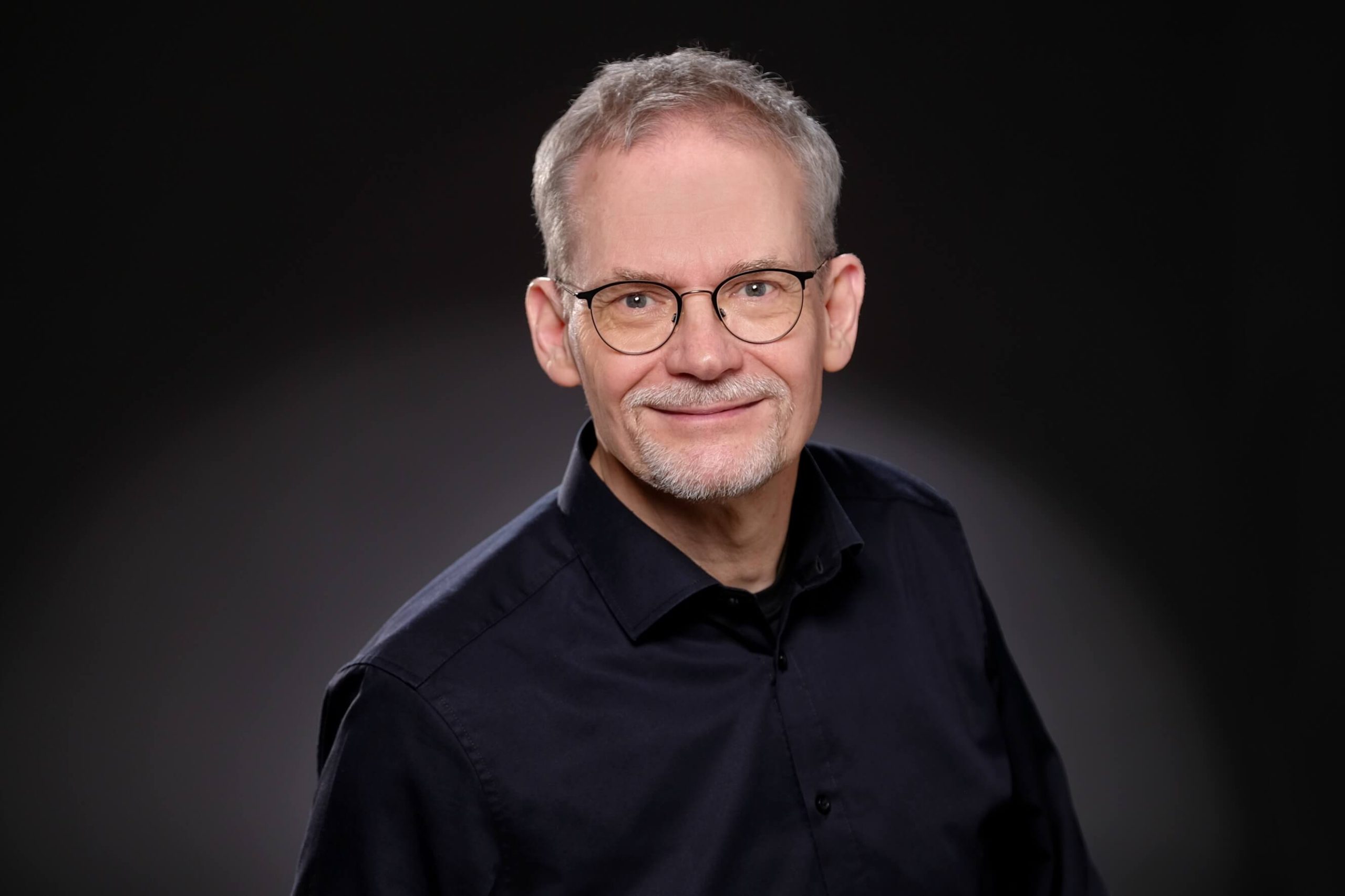 Axel Grell is the chief engineer and founder of Grell.